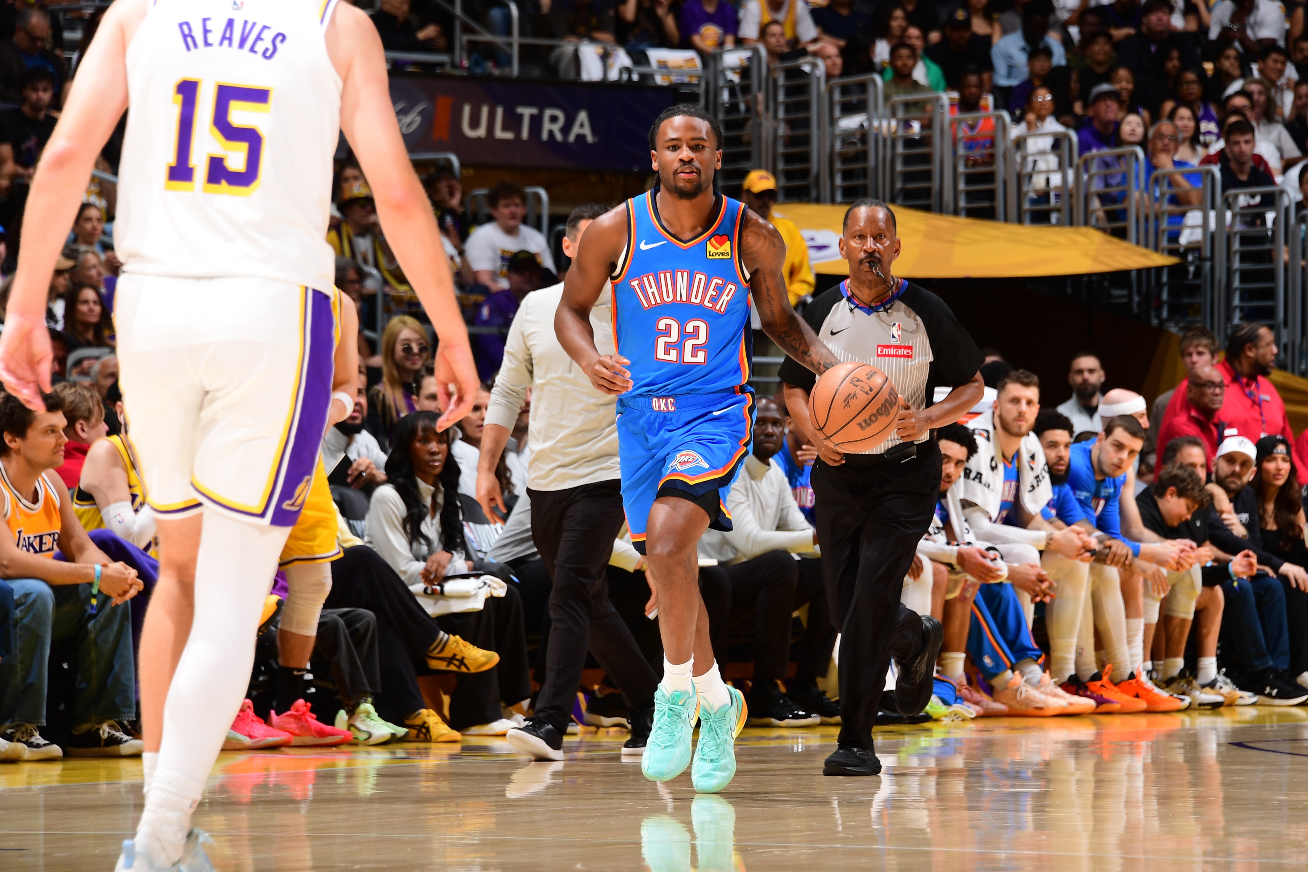 NBA: Thunders abrem 3 a 0 sobre os Lakers e ficam a uma vitória de fechar semifinal