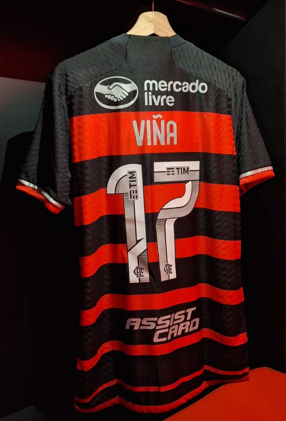 Viña será o camisa 17 do Flamengo — Foto: Divulgação / Flamengo
