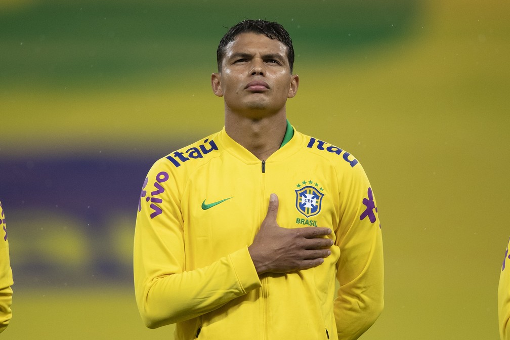 Thiago Silva na estreia do Brasil contra a Bolívia: ele vai ser novamente o capitão da Seleção — Foto: Luca Figueiredo / CBF