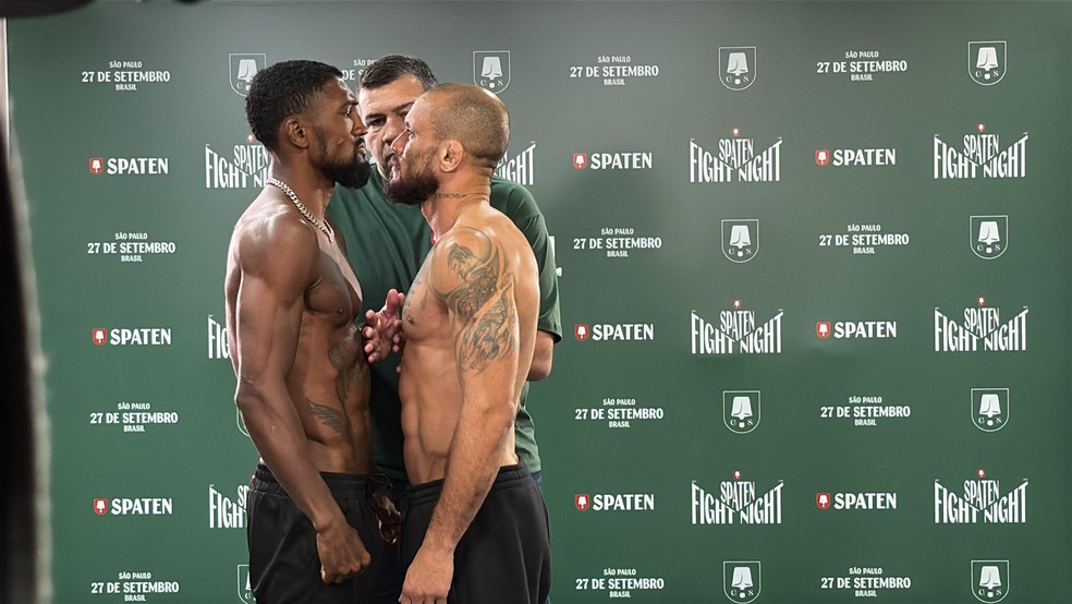 Thiago Manchinha e Wanderson Barcellos - pesagem Spaten Fight Night — Foto: Vitória Lemos