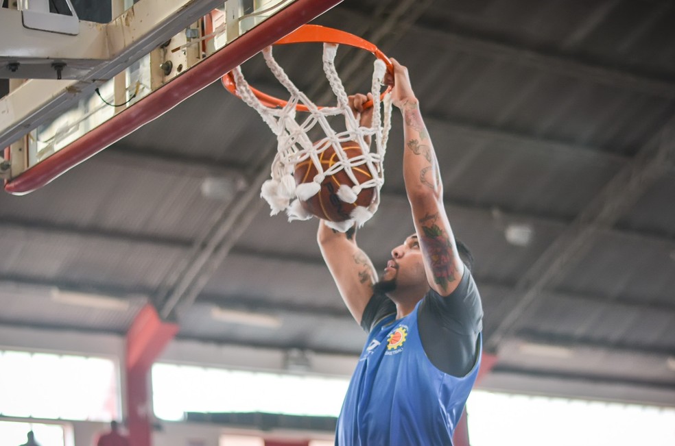 Brasil é ouro no basquete masculino e técnico Magnano chega ao primeiro  título com a seleção — Rede do Esporte