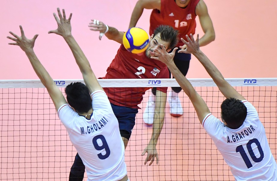 Brasil tem Irã como rival nas oitavas do Mundial de vôlei masculino