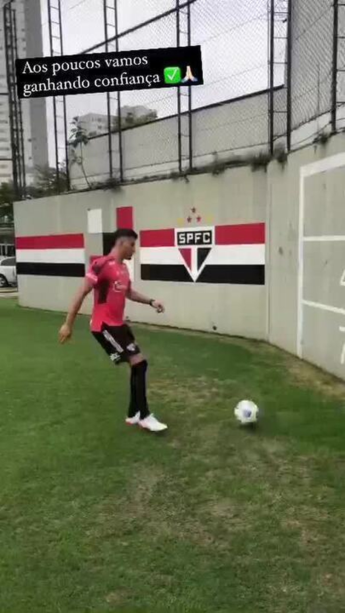 Walce assina renovação com o São Paulo por mais uma temporada, são paulo