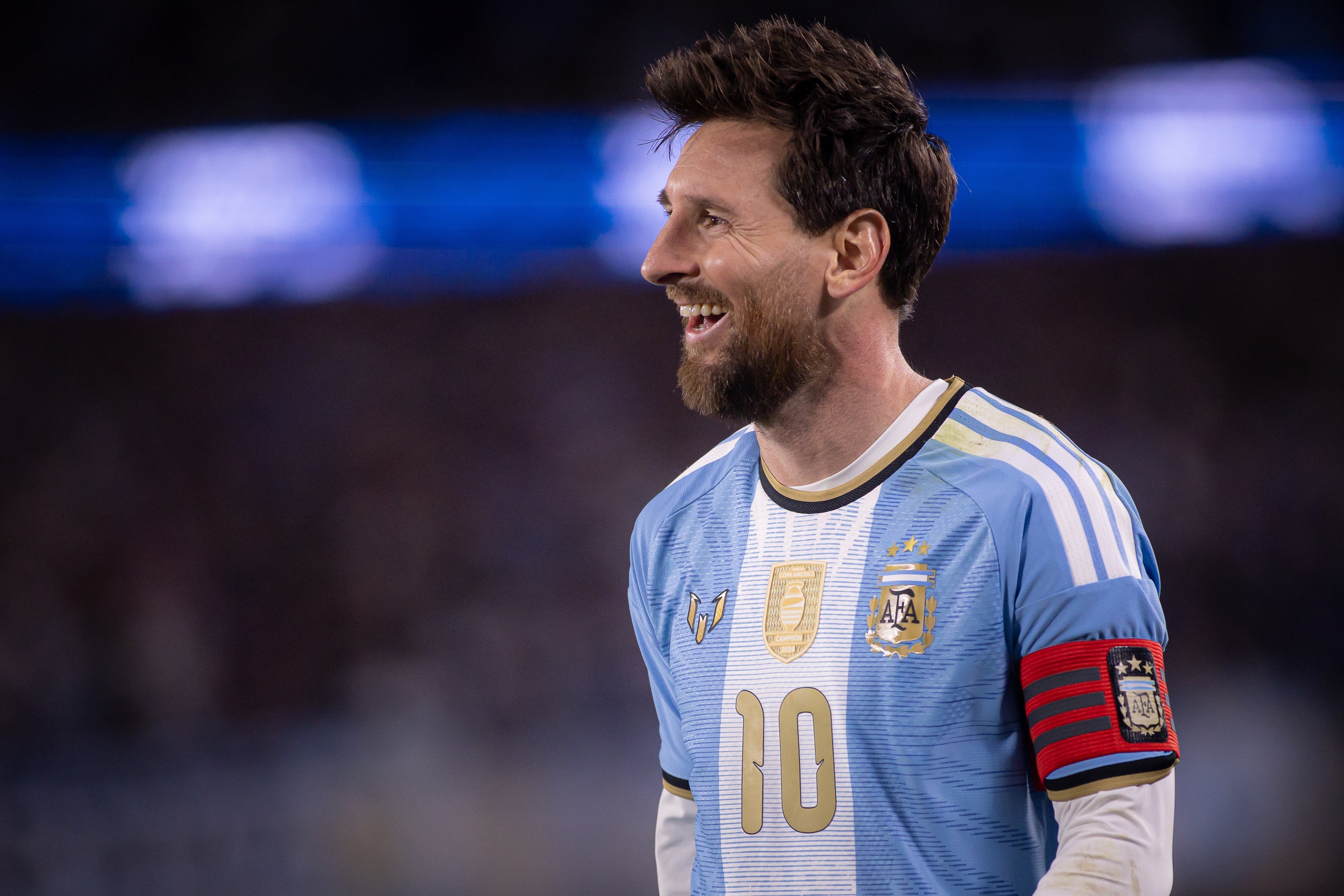 Messi deixa a Seleção Argentina, jogando em alto nível