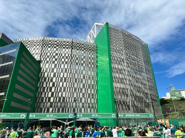 Palmeiras consulta jogadores antes de retomar jogos no Allianz Parque