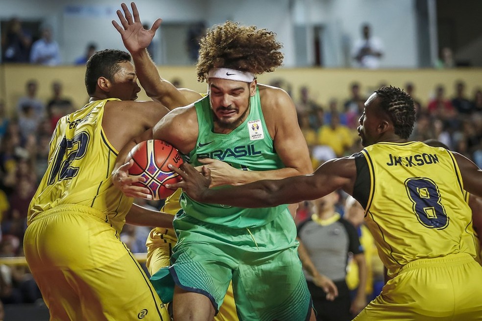 Seleção brasileira de basquete vai jogar no Mangueirinho