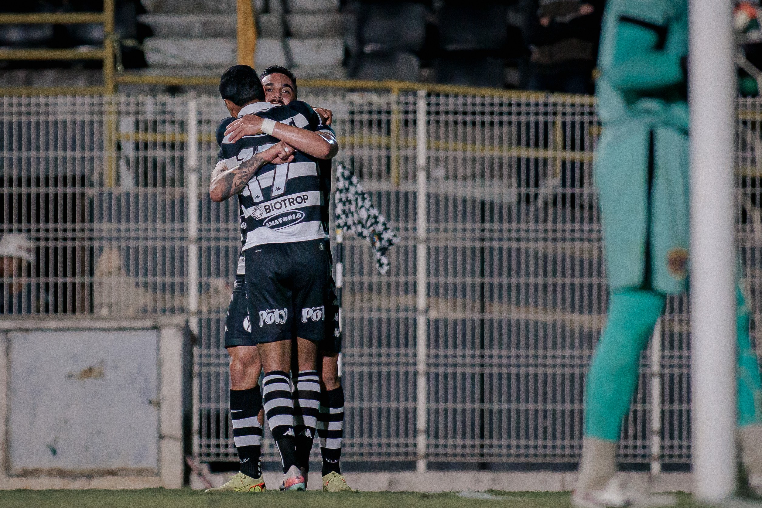 Com três expulsões e gol no segundo tempo, XV de Piracicaba vence o Sampaio Corrêa pela Série D