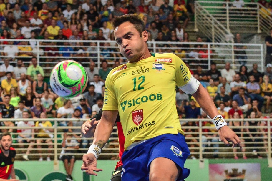 Futsal Planet: Falcão vence eleição de melhor jogador do mundo pela 4ª vez