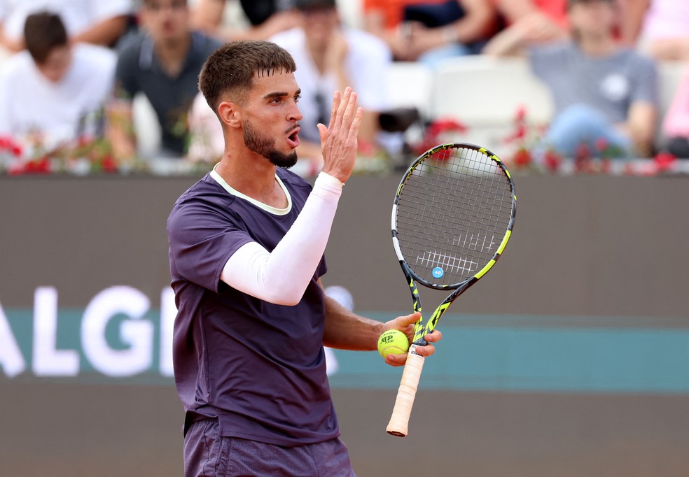Dino Prizmic em ação no Masters 1000 de Roma 2026 — Foto: REUTERS/Ciro De Luca