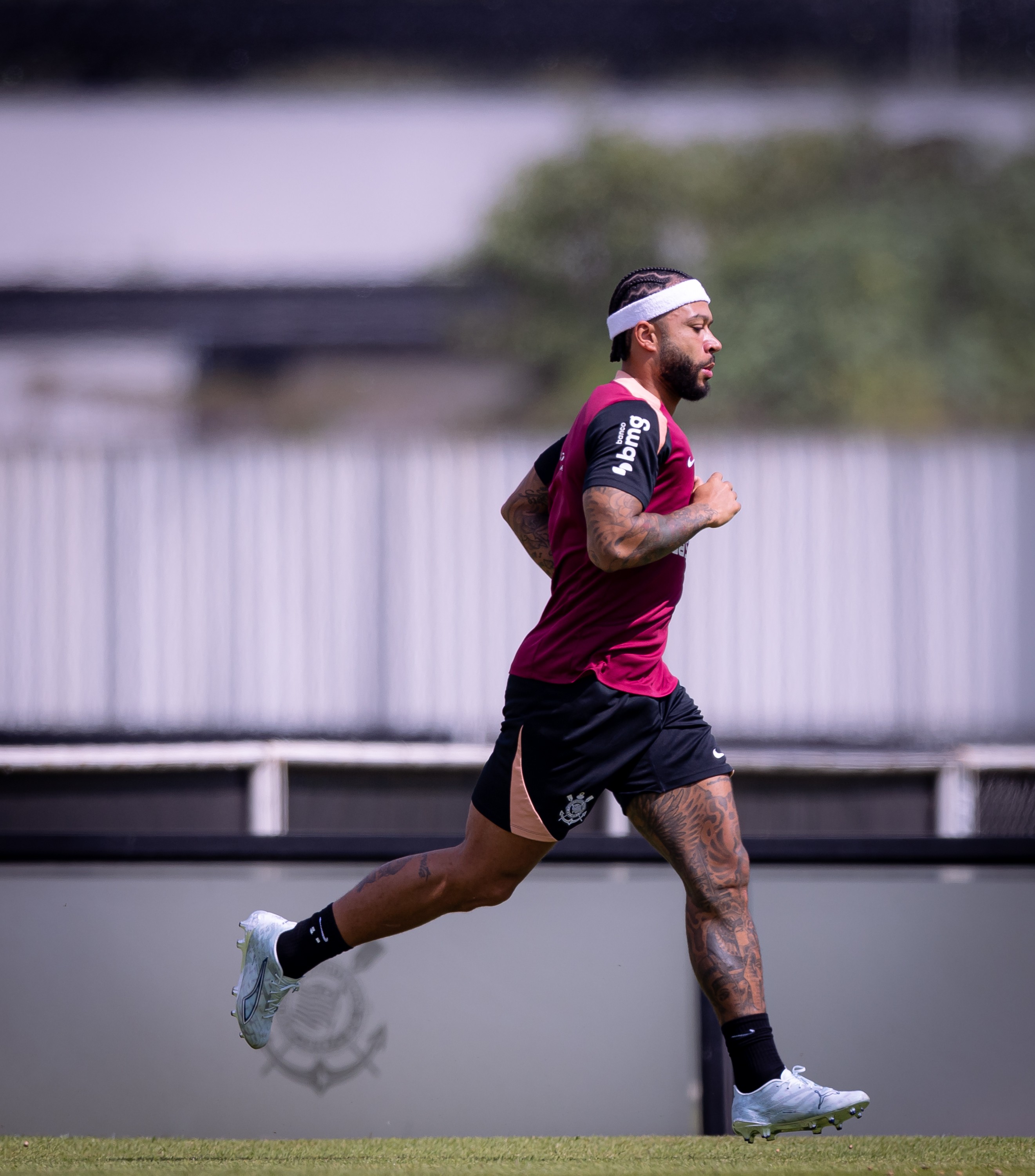 Corinthians quer que empresa parceira banque 100% de Memphis Depay | Ge