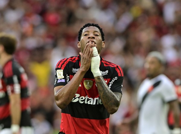 Flamengo encaminha venda de Gonzalo Plata ao Dínamo de Moscou; Confira os valores