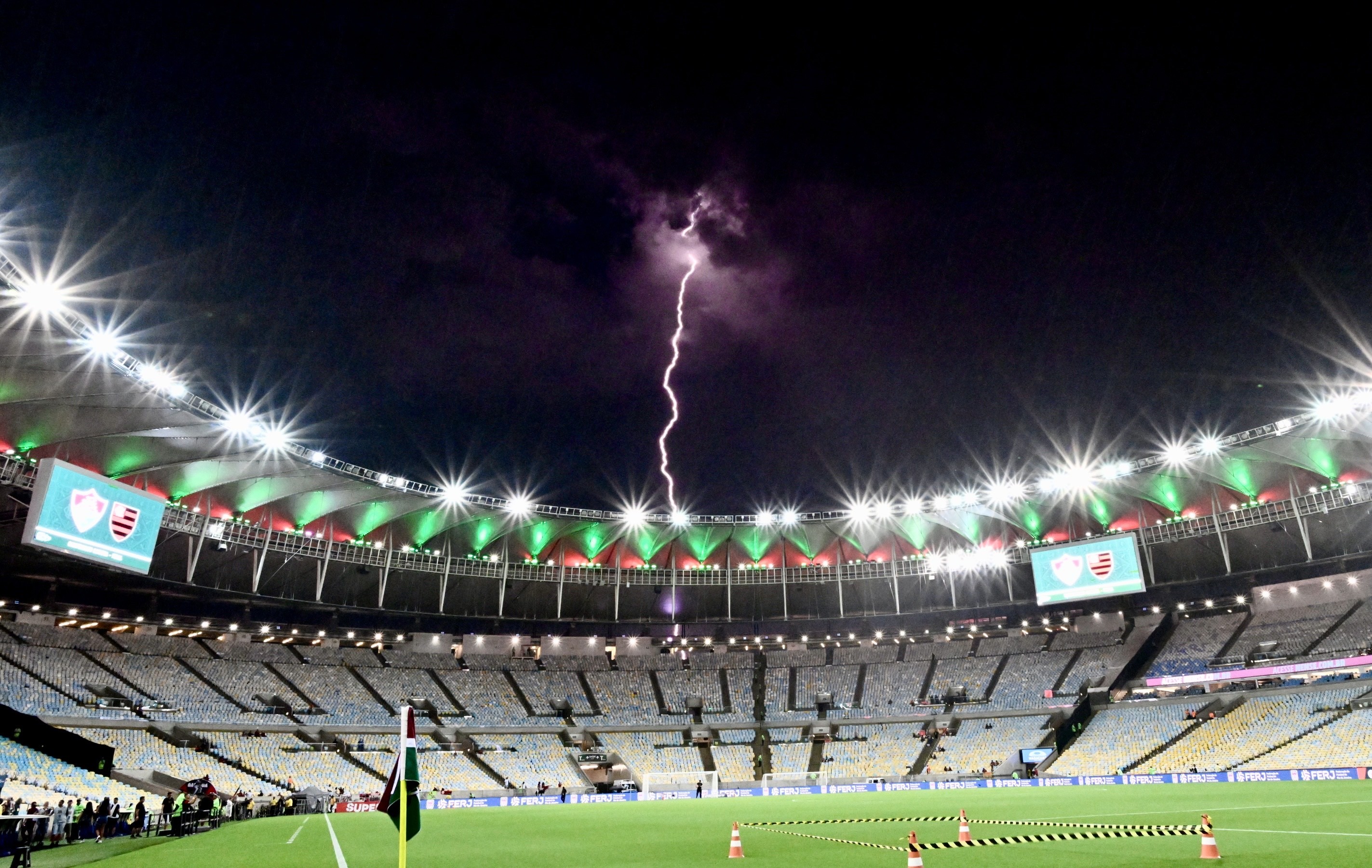 Ingressos para Fluminense x Flamengo: venda inicia dia 6 e requer biometria facial