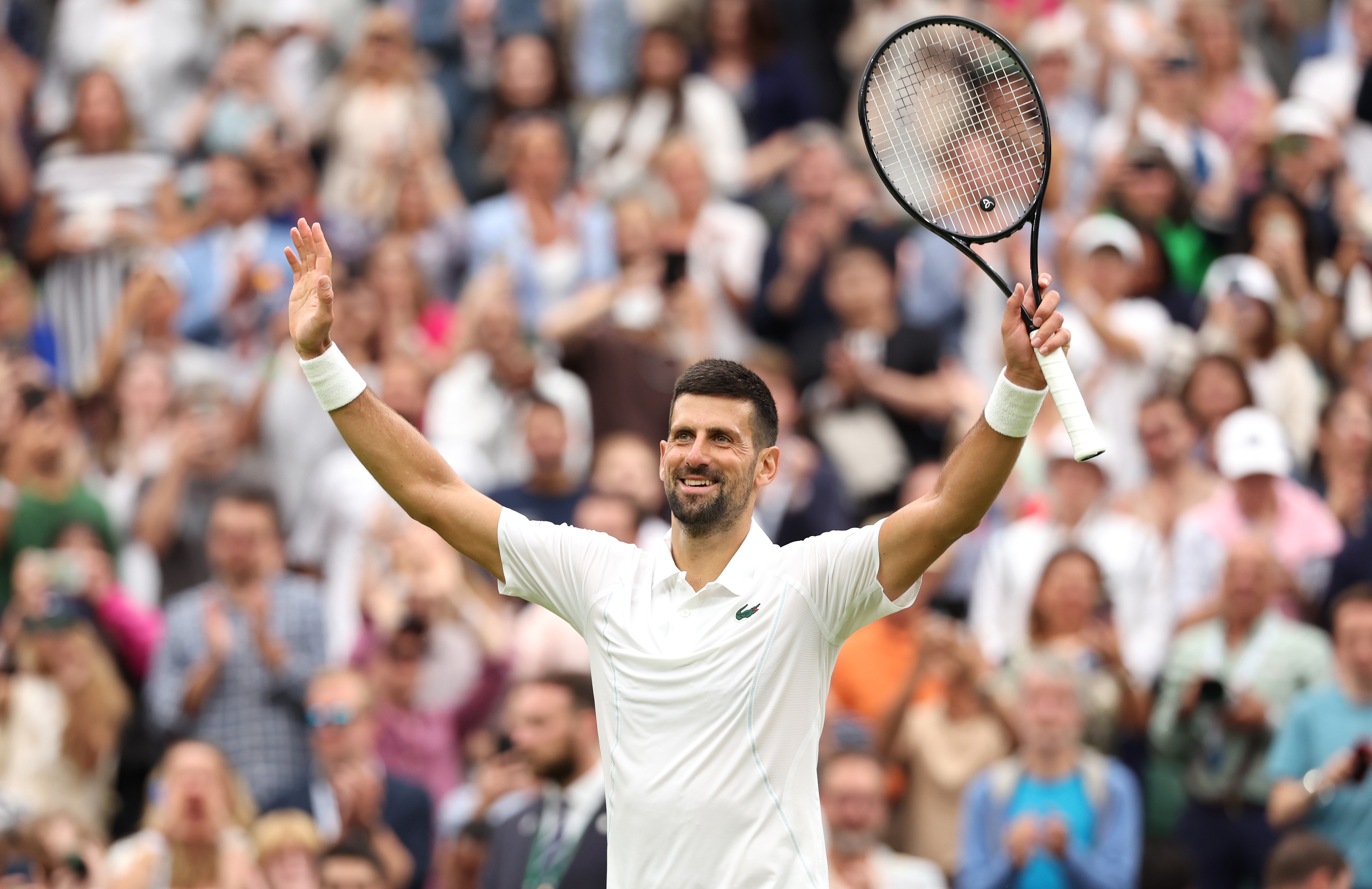 Djokovic vence Popyrin e segue caminhada por nono título em Wimbledon