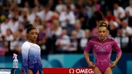 Rebeca Andrade e Simone Biles ficam fora do pódio da final de trave em Paris 2024