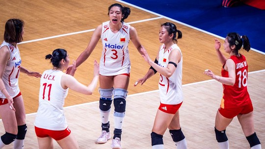 China alcança feito inédito e vai às semis da VNL; veja duelos e horários