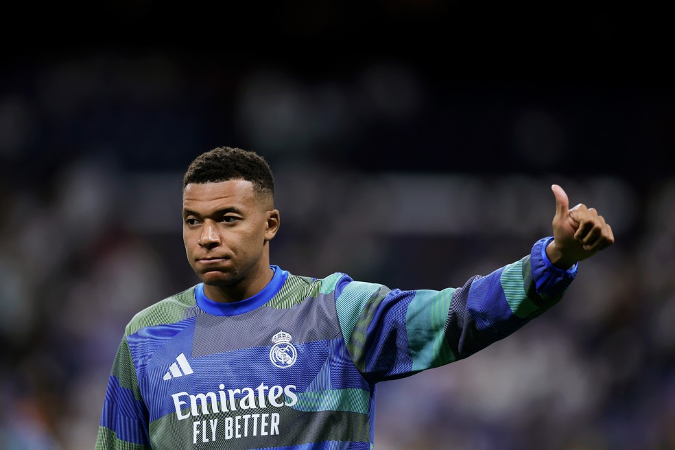 Mbappé em campo pelo Real Madrid
