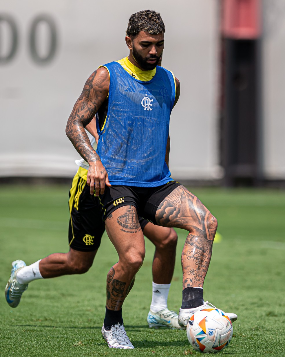 Gabigol em treinamento do Flamengo — Foto: Paula Reis/Flamengo