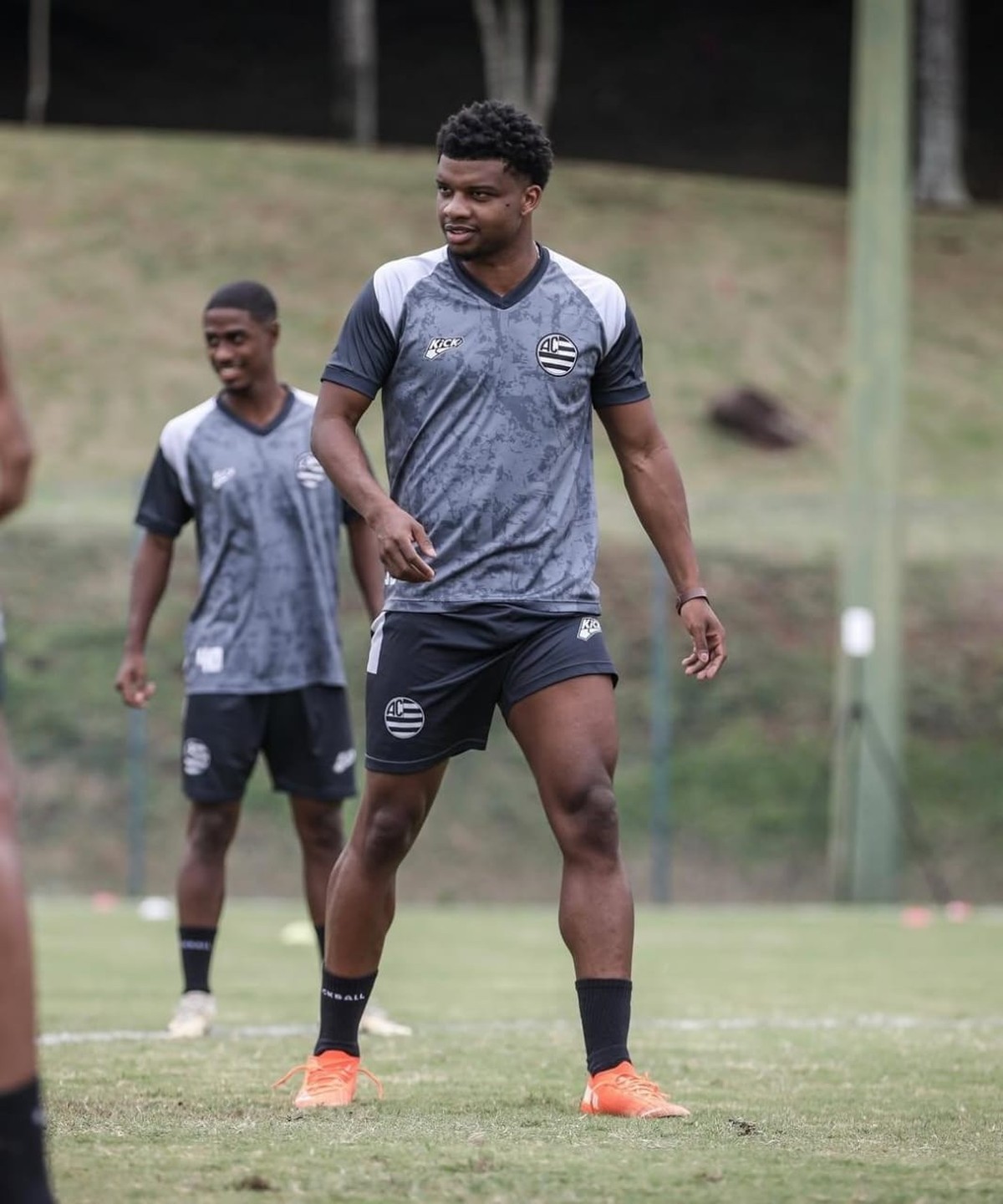 Relacionados Wesley Gasolina e Lincoln para partida do Athletic contra o Cruzeiro