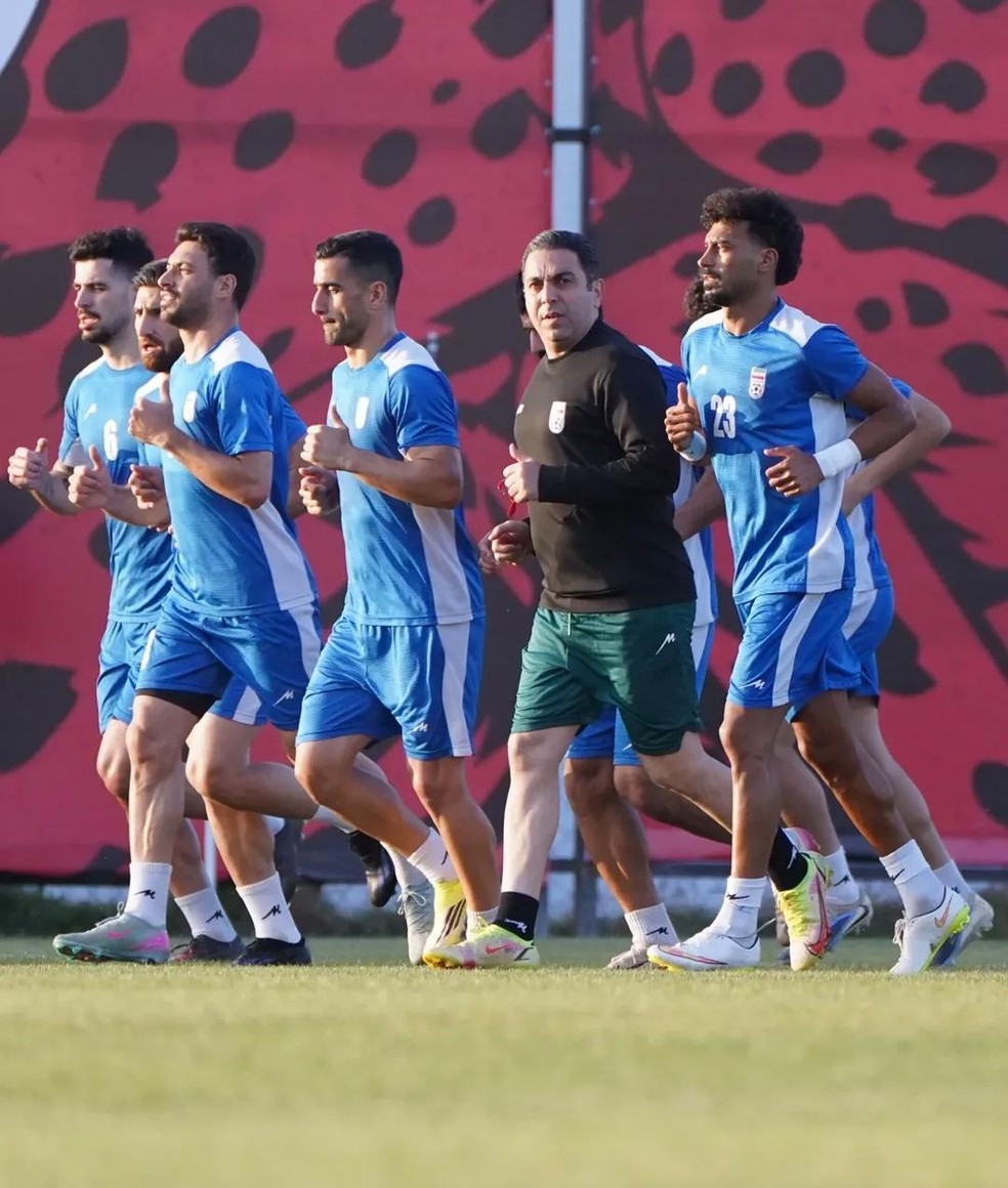 Jogadores do Irã na área do CT do Tijuana