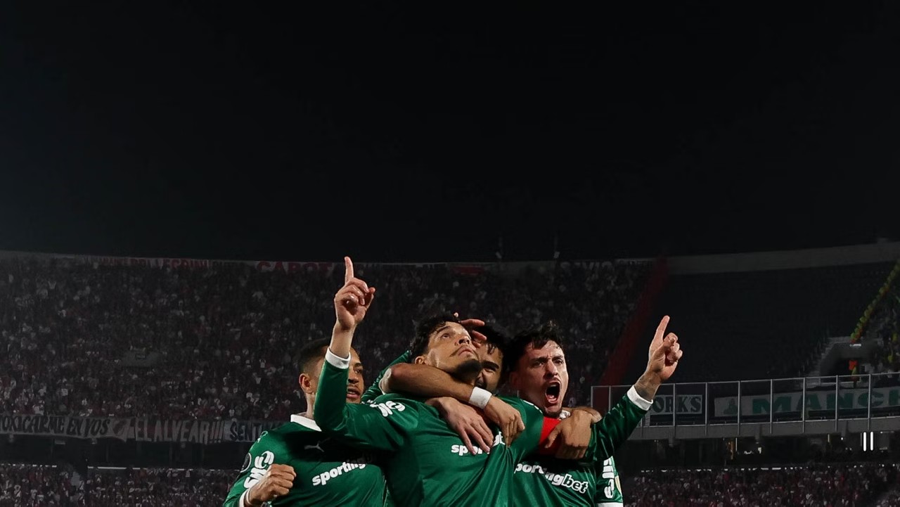 Análise: Palmeiras entra 