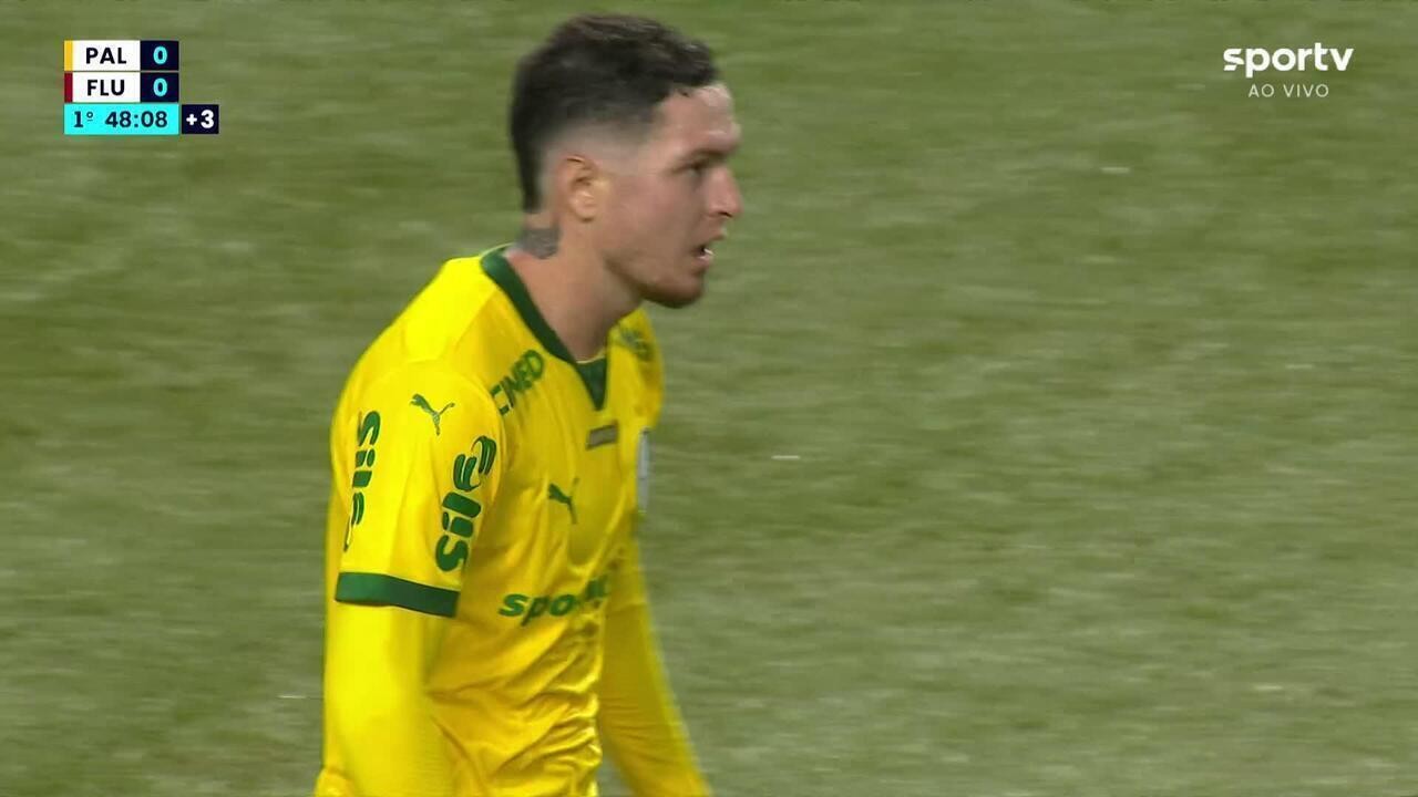 Palmeiras em alerta: River Plate faz proposta por Aníbal Moreno e futuro do volante é incerto