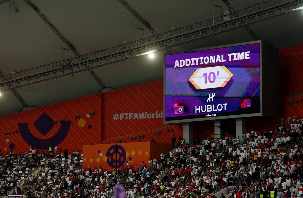 Fim dos 90 minutos? FIFA discute mudança no tempo dos jogos para 2024