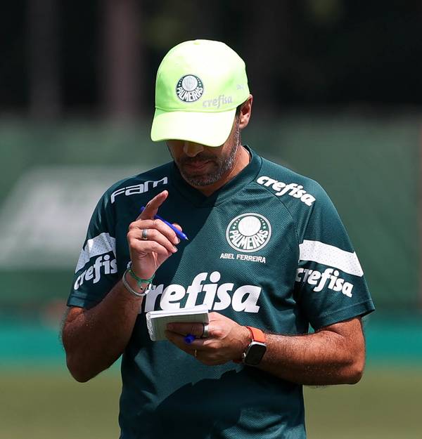 Escalação do Palmeiras: Abel traça estratégia para a semifinal contra o Boca Juniors