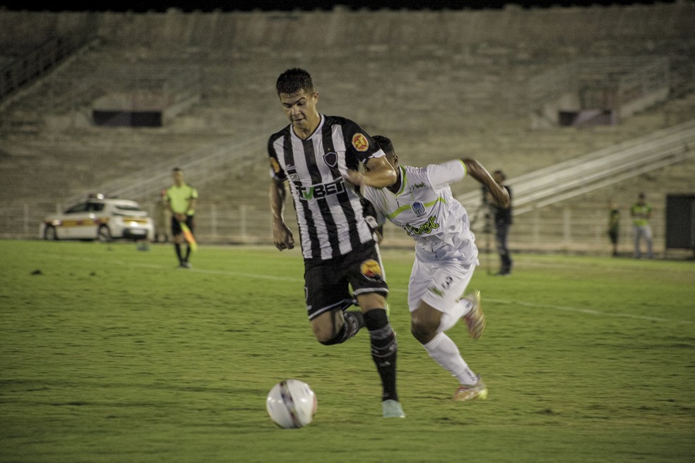Após demissão de Moisés Egert, Francisco Diá é anunciado como novo técnico  do Botafogo-PB » PATOS ONLINE