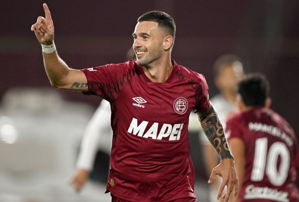 Lans x Vasco - La Fortaleza - Copa Sul-Americana - Ramiro Carrera  Foto: Luis ROBAYO / AFP