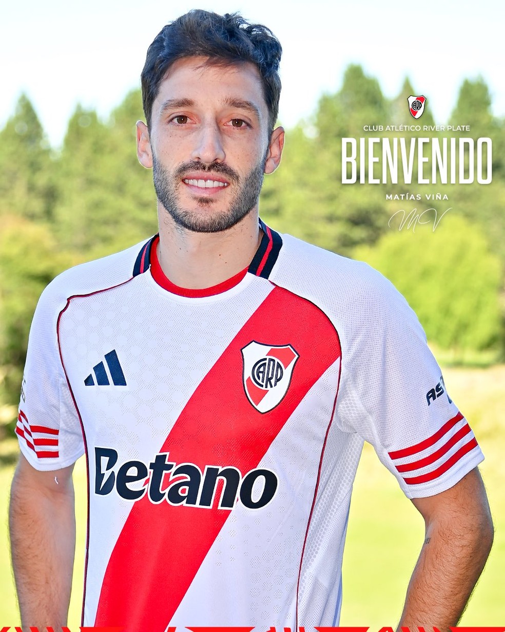 River Plate anuncia contratação de Matías Viña, emprestado pelo Flamengo — Foto: Divulgação/River Plate