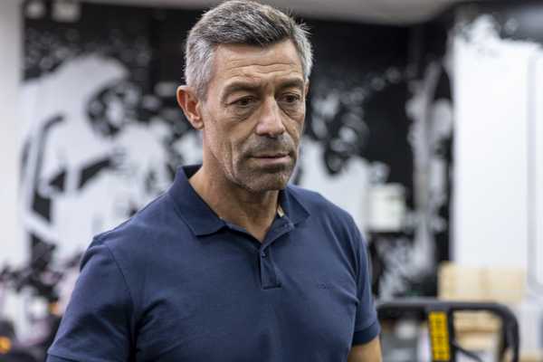 Presidente do Grêmio esclarece divergência com Pedro Caixinha no futebol brasileiro.