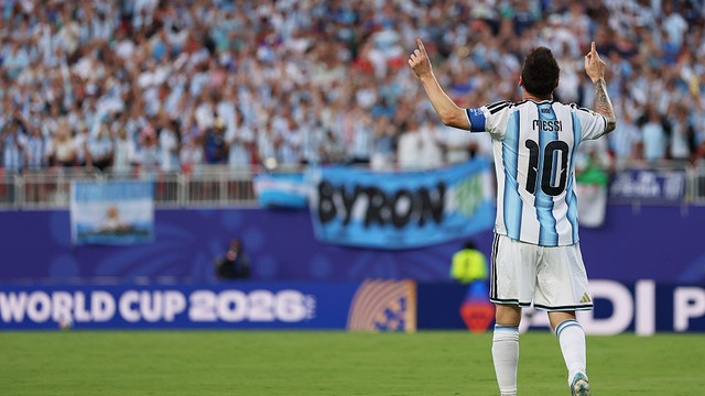 Messi em Argentina x Argelia