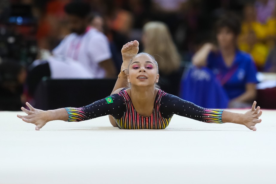 Flávia Saraiva vê Brasil em novo patamar após prata inédita no Mundial, ginástica  artística