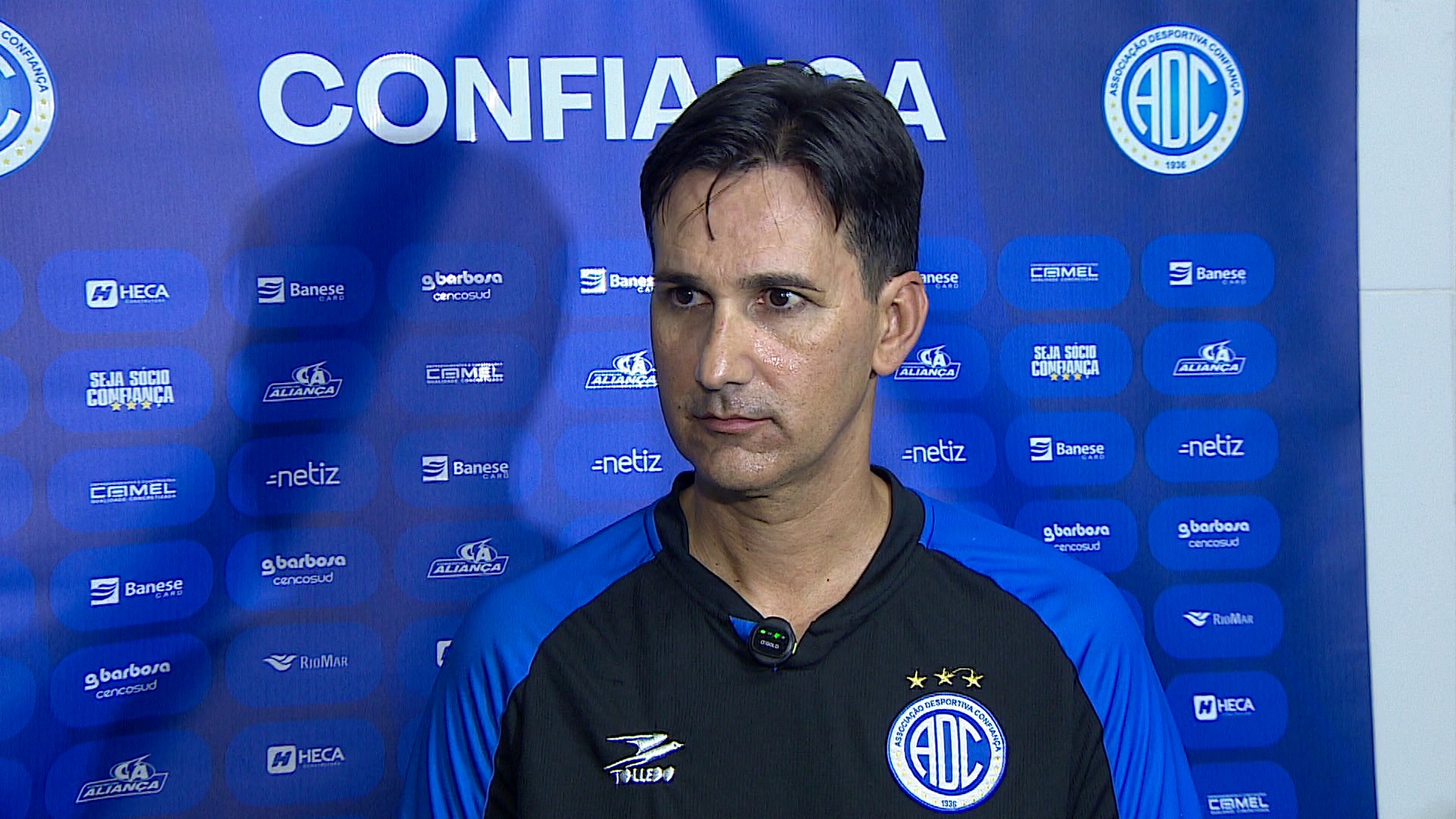 Ricardo Resende lamenta gol cedo e empate do Confiança no clássico: “Estamos devendo”