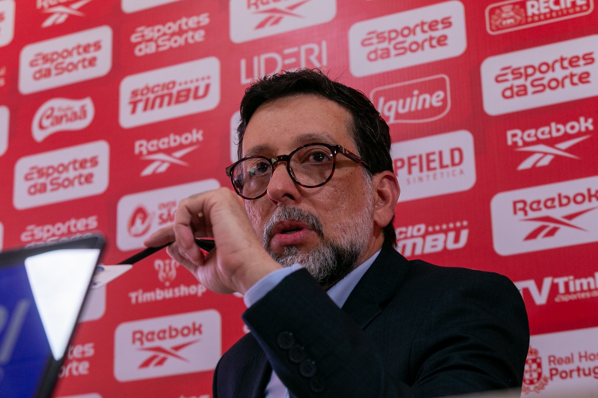 Presidente do Náutico reconhece que atrasos afetam, mas descarta elenco de "corpo mole"