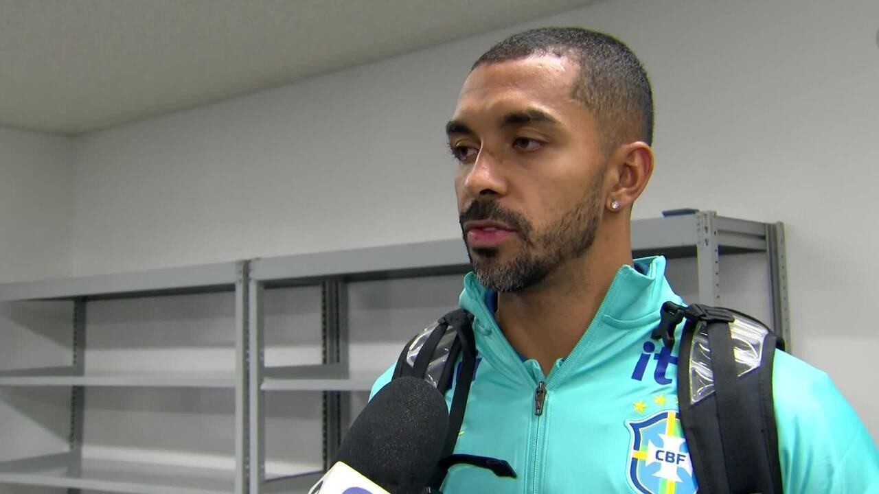 Paulo Henrique brinca com Bruno Guimarães e Richarlison: 