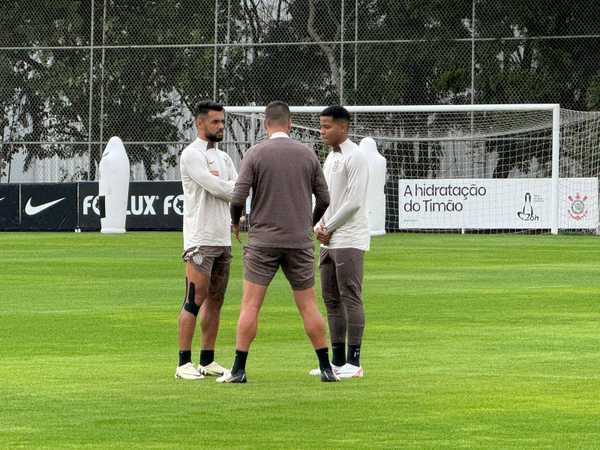 Corinthians pode ter três alterações no time titular diante do Cuiabá.
