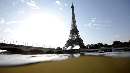 Provas de triatlo são confirmadas após Sena passar nos testes de qualidade da água - Foto: (REUTERS/Fabrizio Bensch)