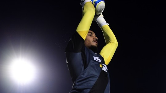 Julgamentojogos cacaniqueisrecurso colocajogos cacaniqueisrisco presençajogos cacaniqueisPedro Rocha, goleiro da Ponte, no dérbi