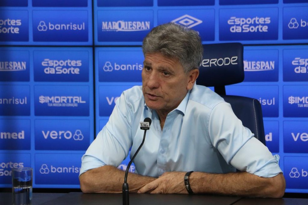 Renato, técnico do Grêmio — Foto: Gabriel Girardon