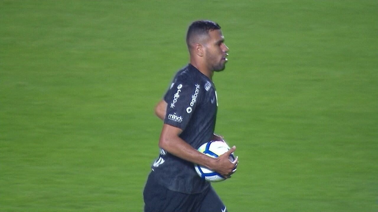 Atacante Jonathas cobra R$ 2 milhões do Corinthians na Justiça | Ge