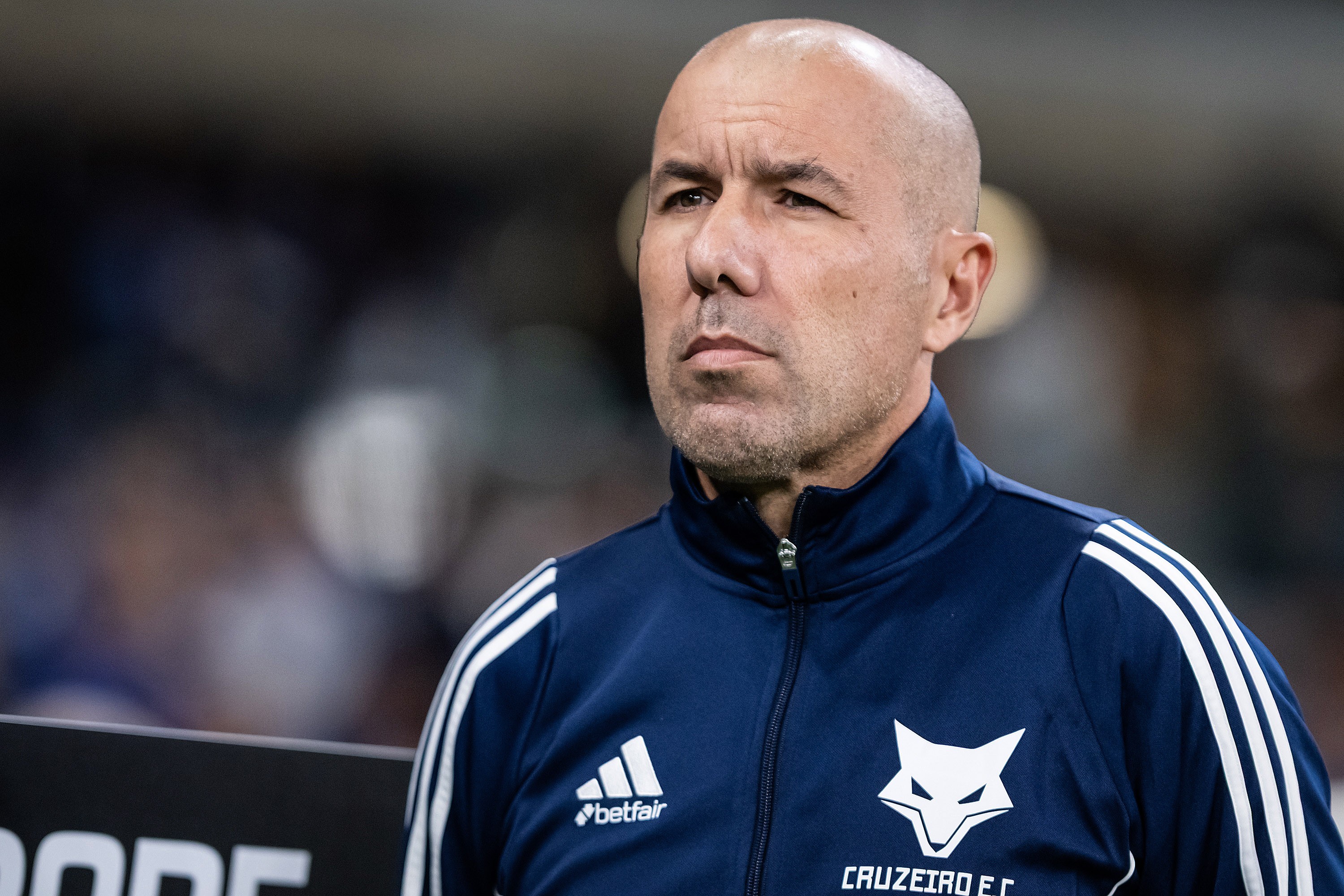 Leonardo Jardim Brilha em Estreia no Cruzeiro e Conquista em Clássicos Importantes