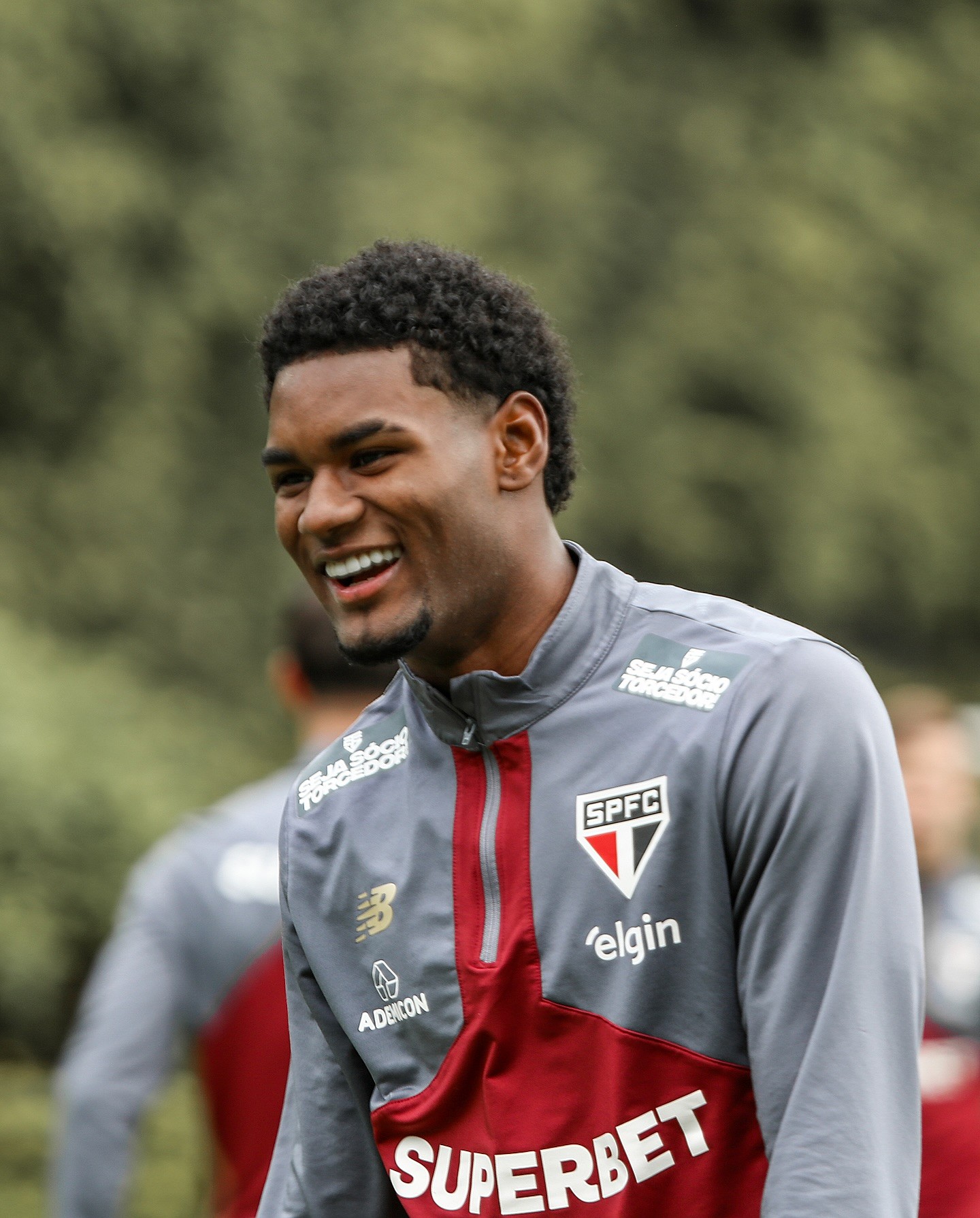 São Paulo é cobrado na Justiça por dívida de R$ 524 mil pela venda de Lucas Ferreira