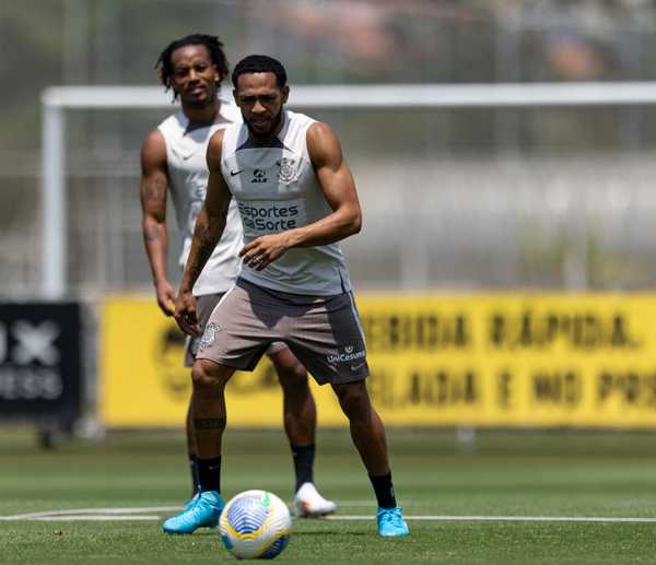 José Martínez reforça Corinthians em confronto contra Athletico-PR