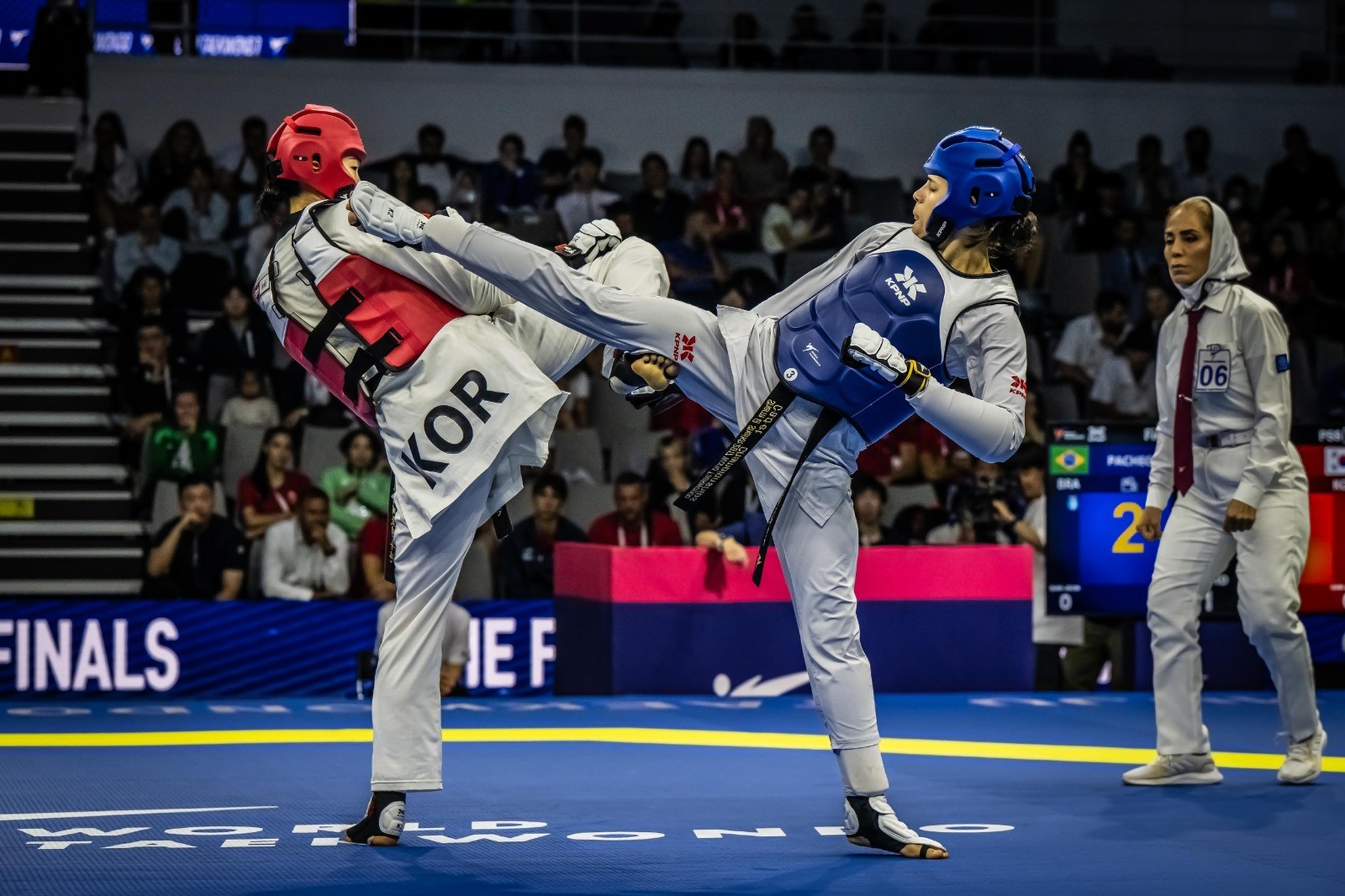 Maria Clara Pacheco vence sul-coreana e leva o ouro na etapa de Muju do Grand Prix de taekwondo