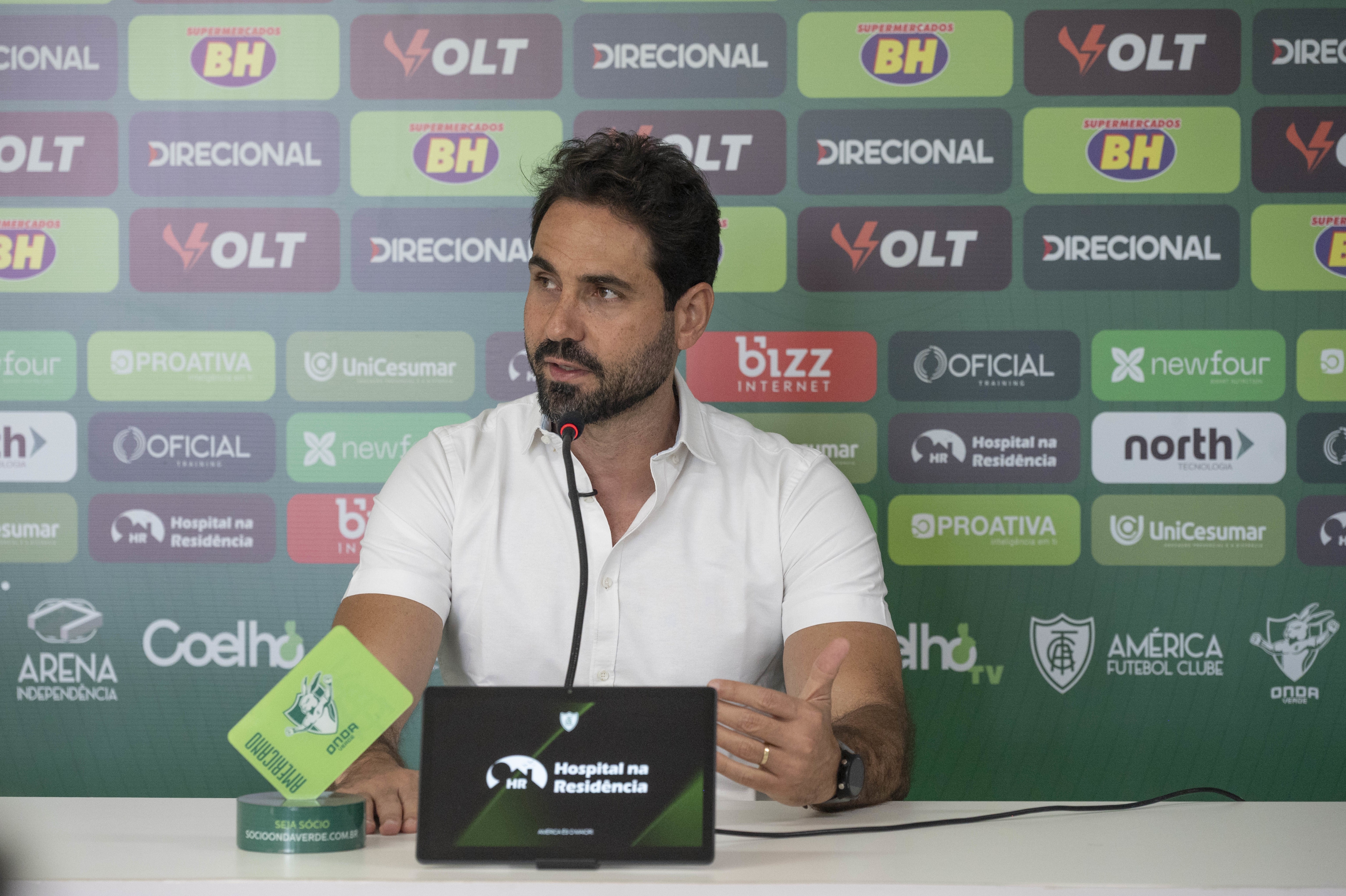 América-MG acerta saída do executivo de futebol Paulo Assis