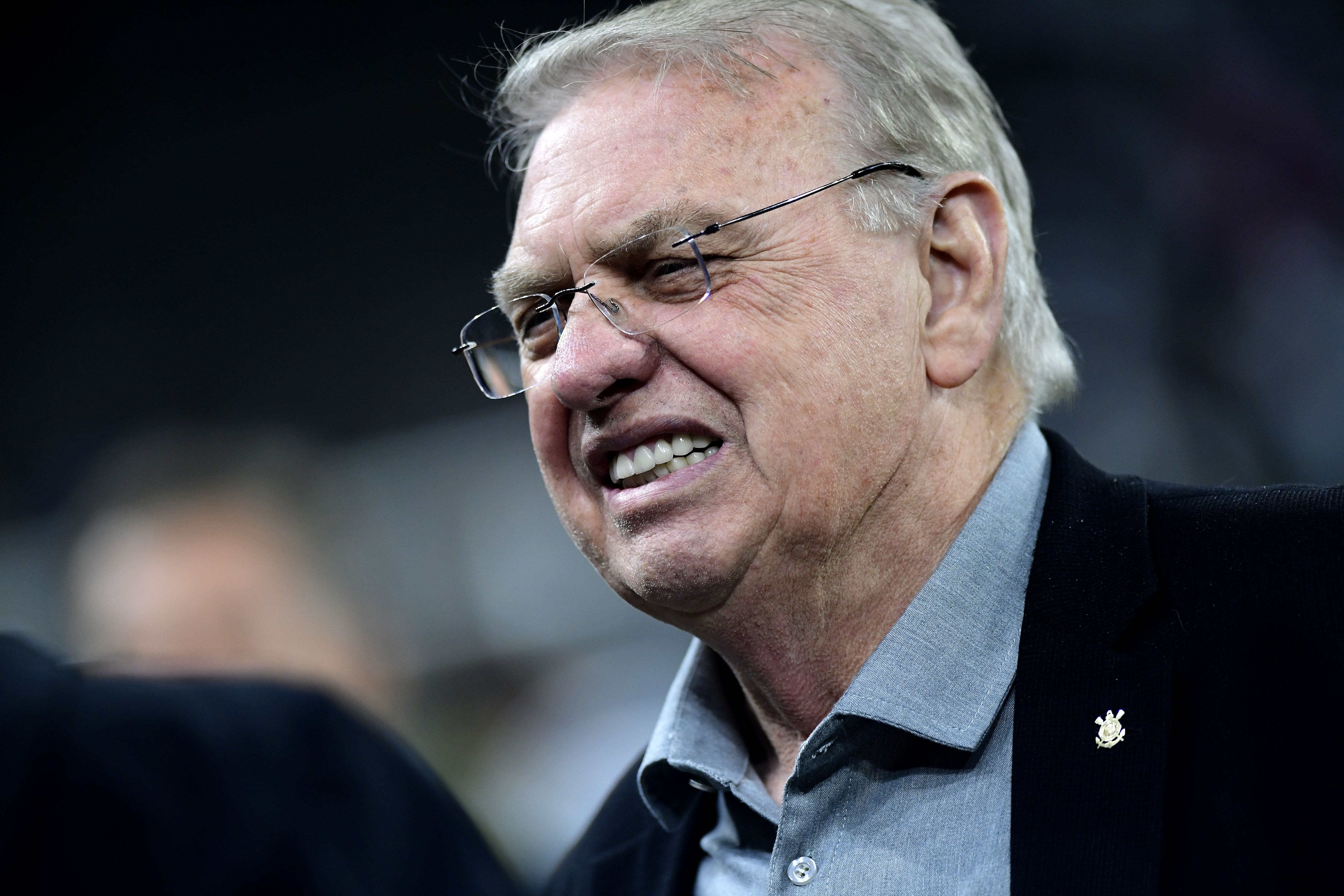 Corinthians paga multa da Fifa e derruba um dos quatro transfer bans