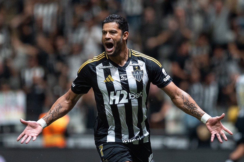 Negociações por Hulk entre Fluminense e Atlético-MG continuam emperradas