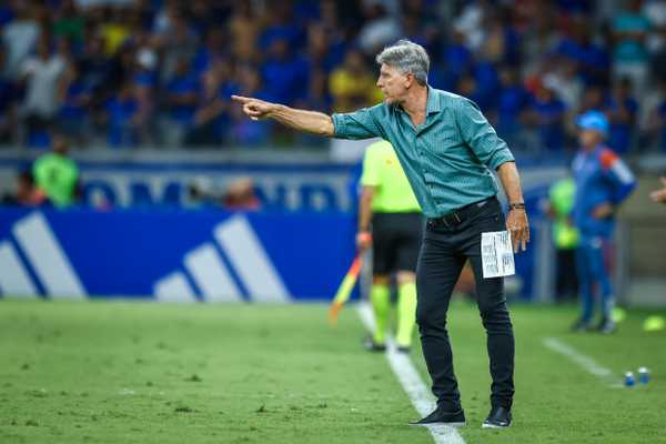 Renato ameaça encerrar entrevistas e confronta imprensa: Não temo ninguém