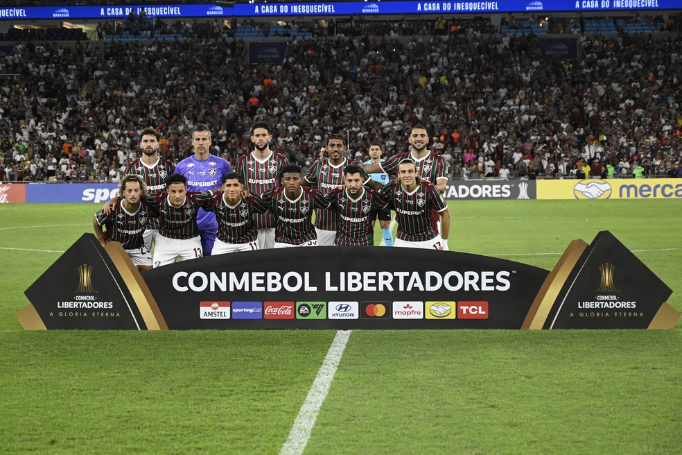Martinelli brilha e Fluminense avança às oitavas da Libertadores